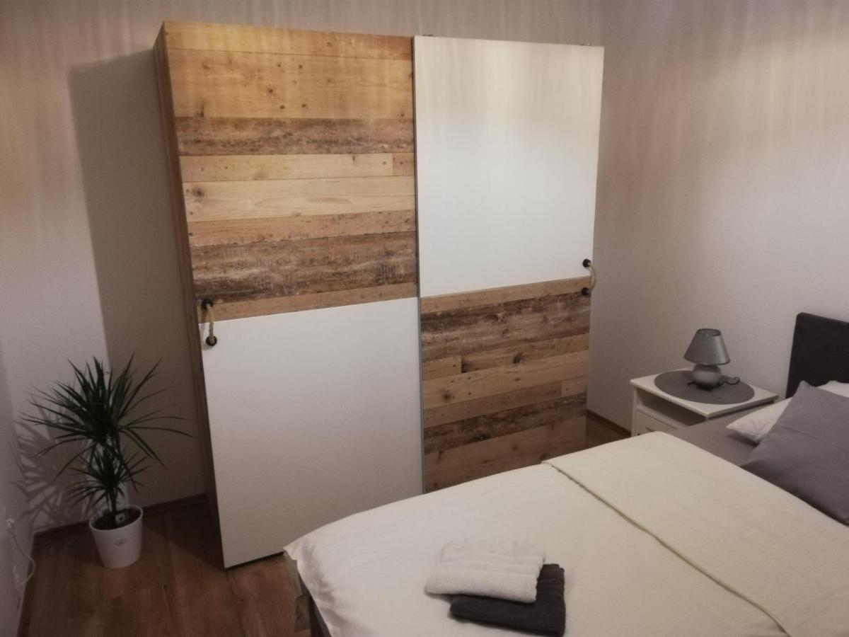 Guest House Lucija Buzin Dış mekan fotoğraf